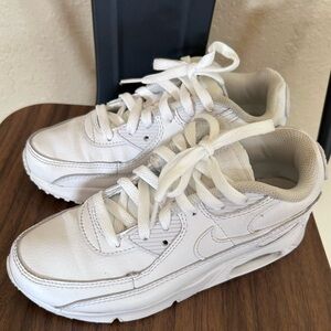 Nike Air Max 90 LTR -All-White/Light Gray Leather Low-Top Sneakers (size 2Y)